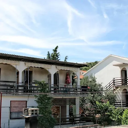 Murter 5103a Apartment Betina (Sibenik-Knin)