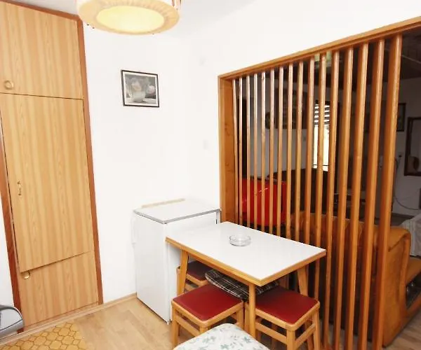 Murter 5103a * Betina (Sibenik-Knin)